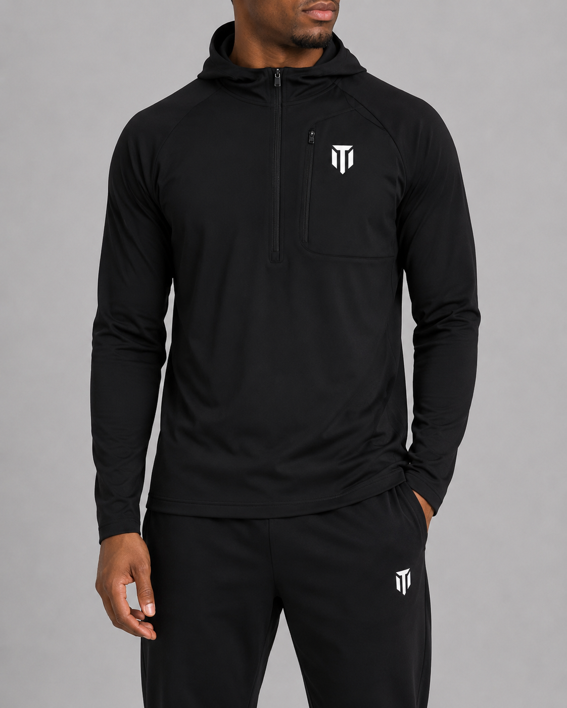 CLUB 47 PERFORMANCE 1/2 ZIP TOP BLACK