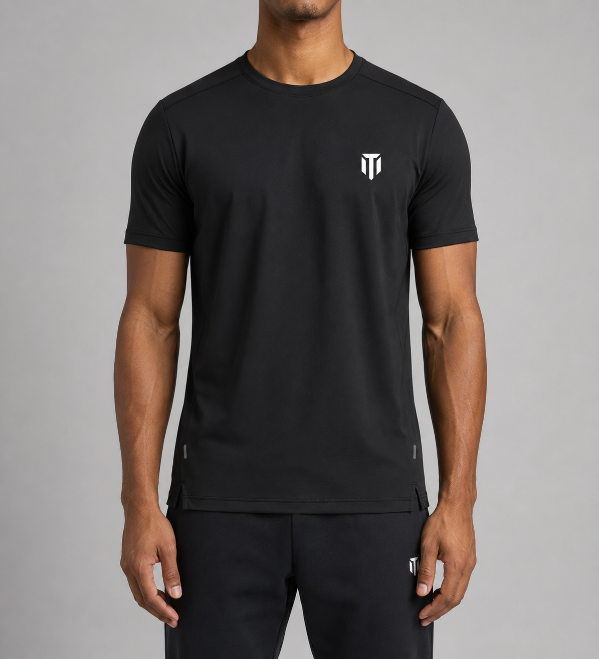 CLUB 47 PERFORMANCE TEE - BLACK