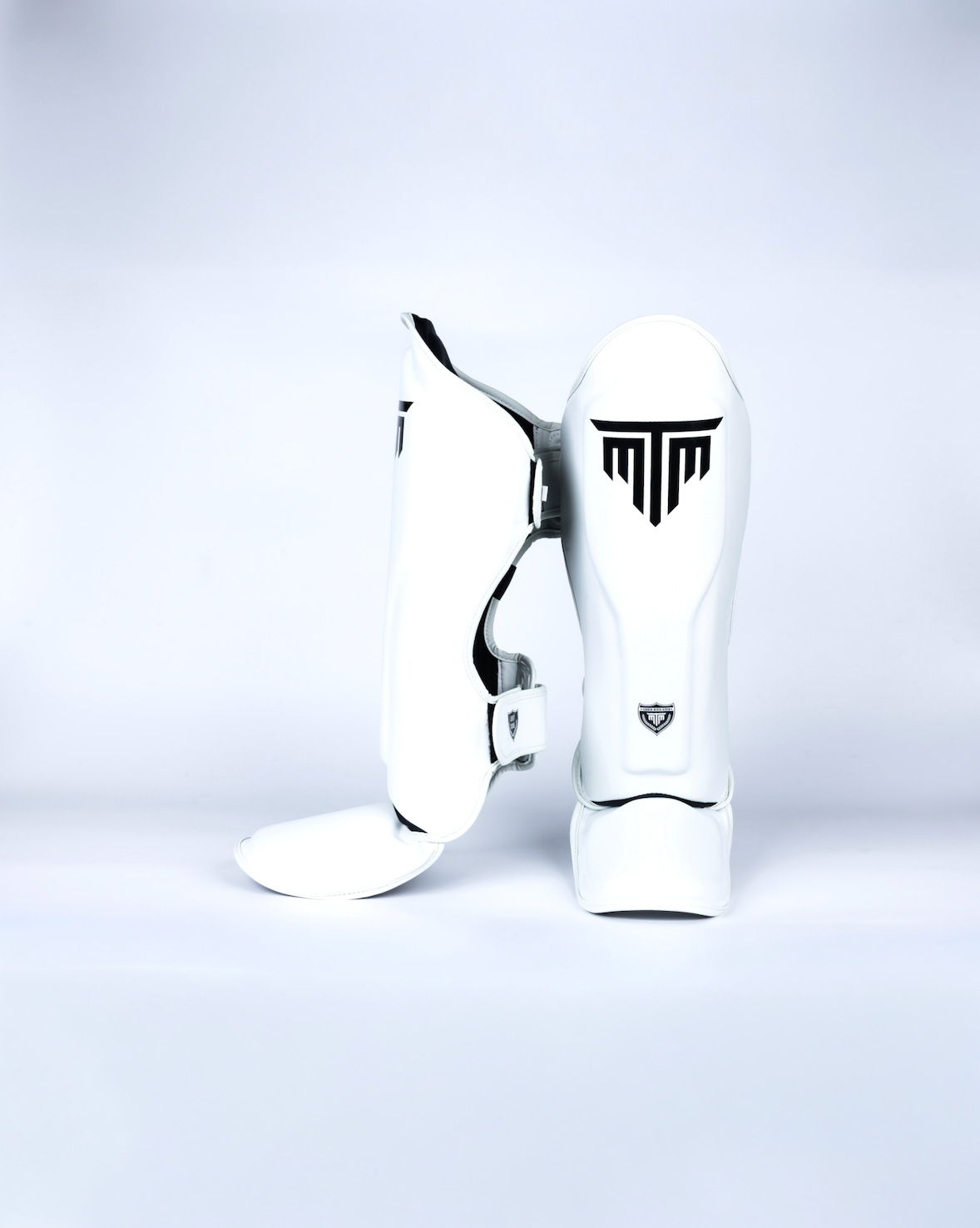 VX SHINGUARDS - WHITE