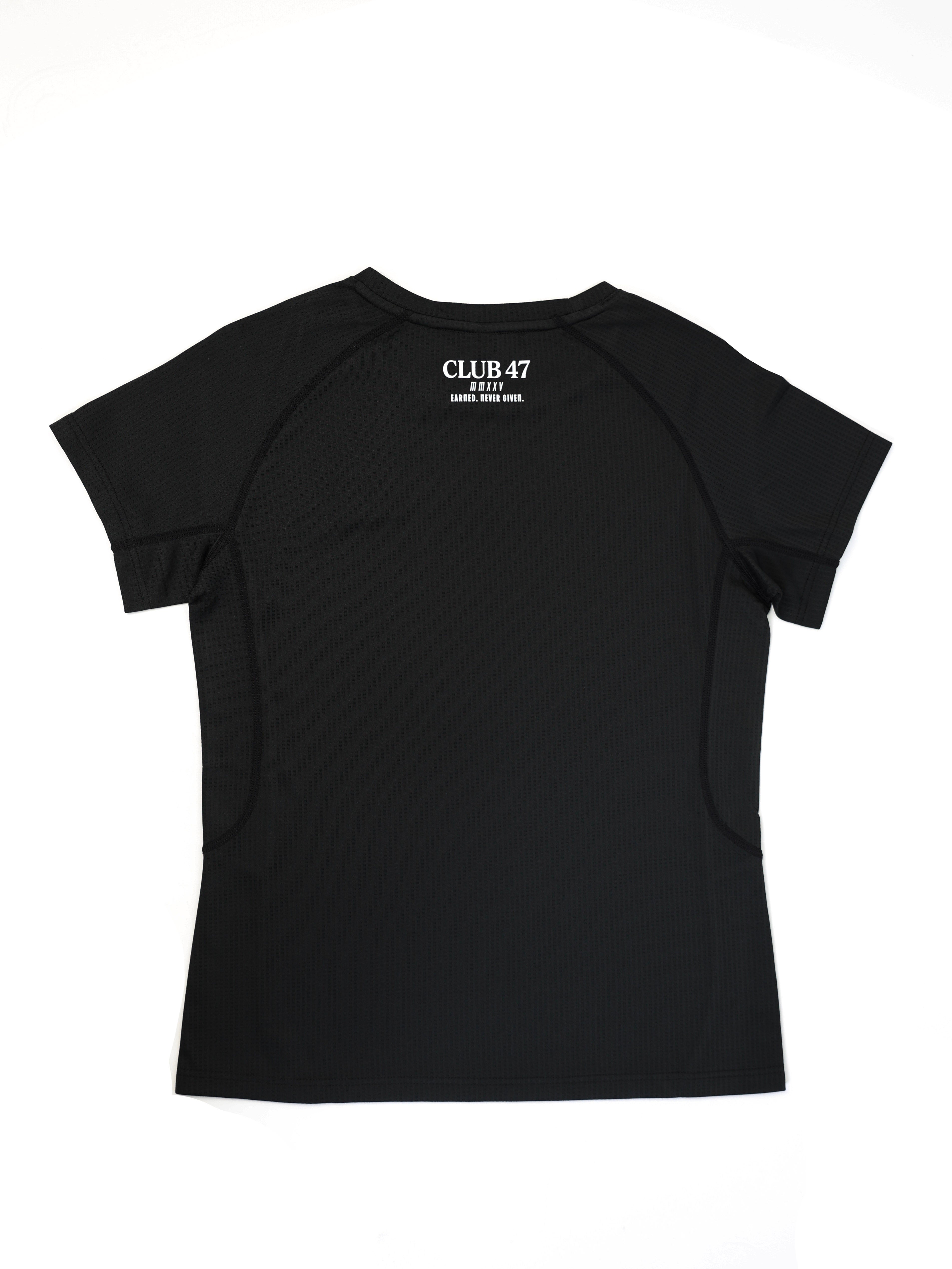 CLUB 47 WOMENS PERFORMANCE TEE - BLACK