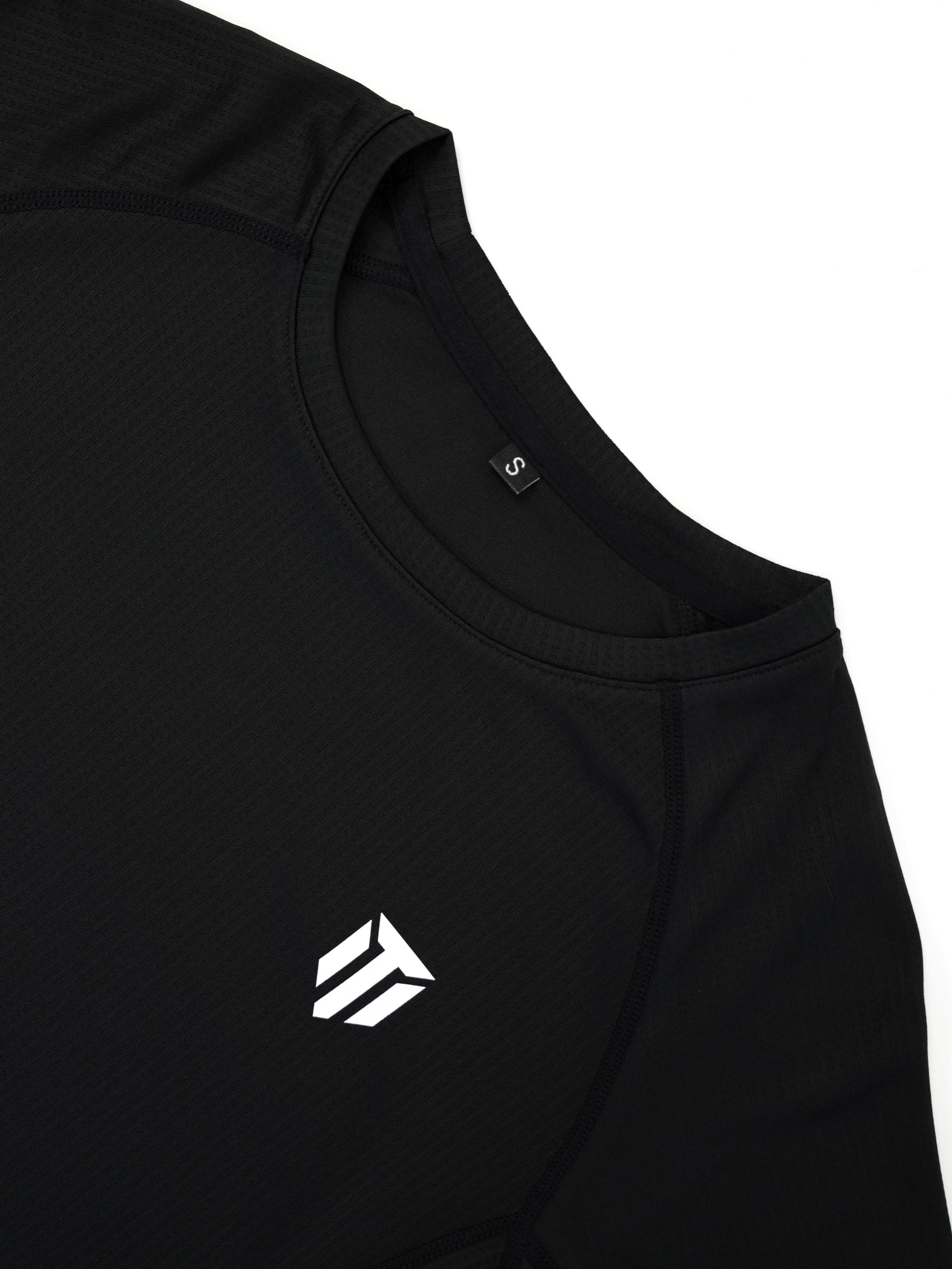 CLUB 47 WOMENS PERFORMANCE TEE - BLACK