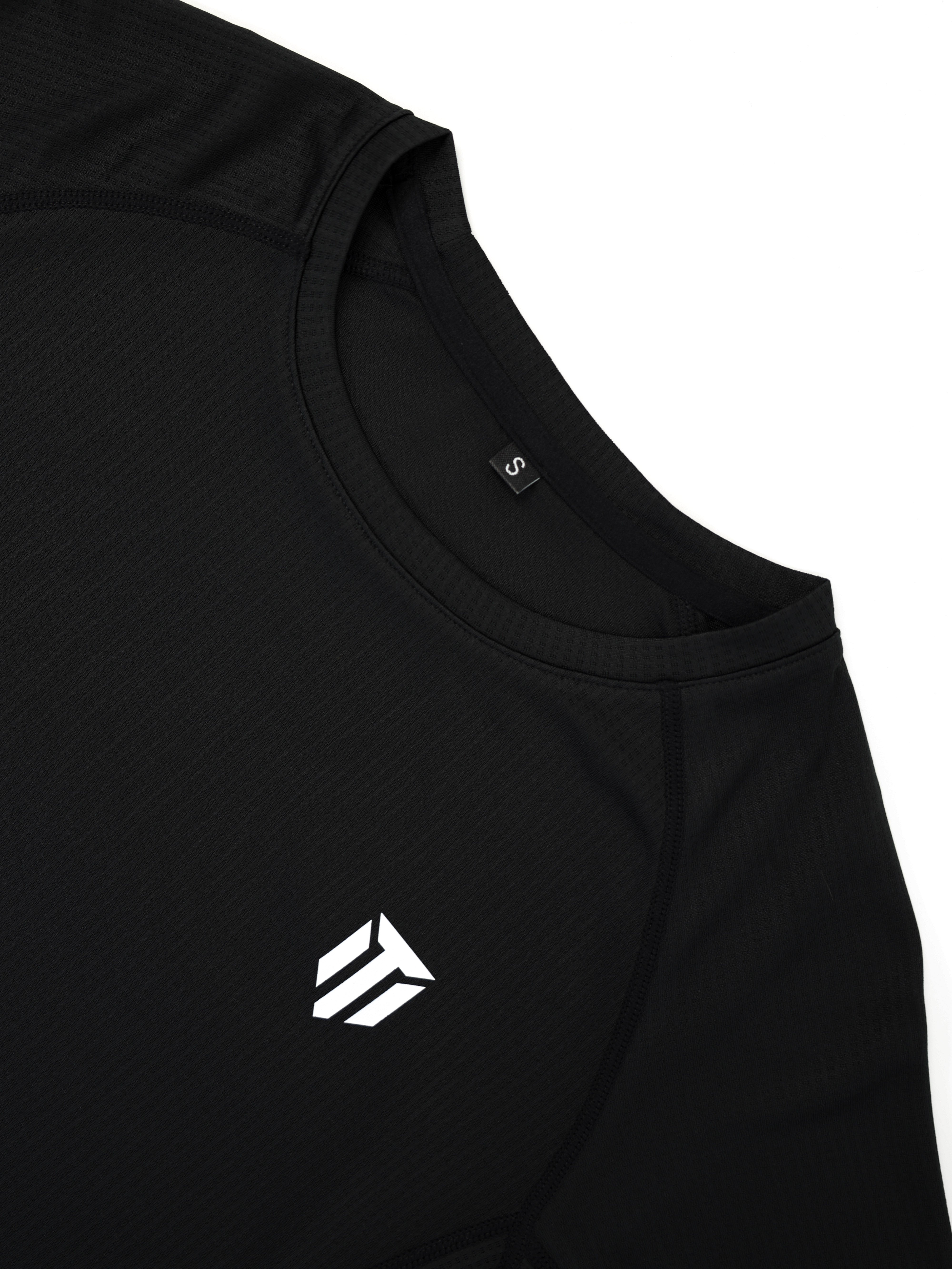 CLUB 47 WOMENS PERFORMANCE TEE - BLACK