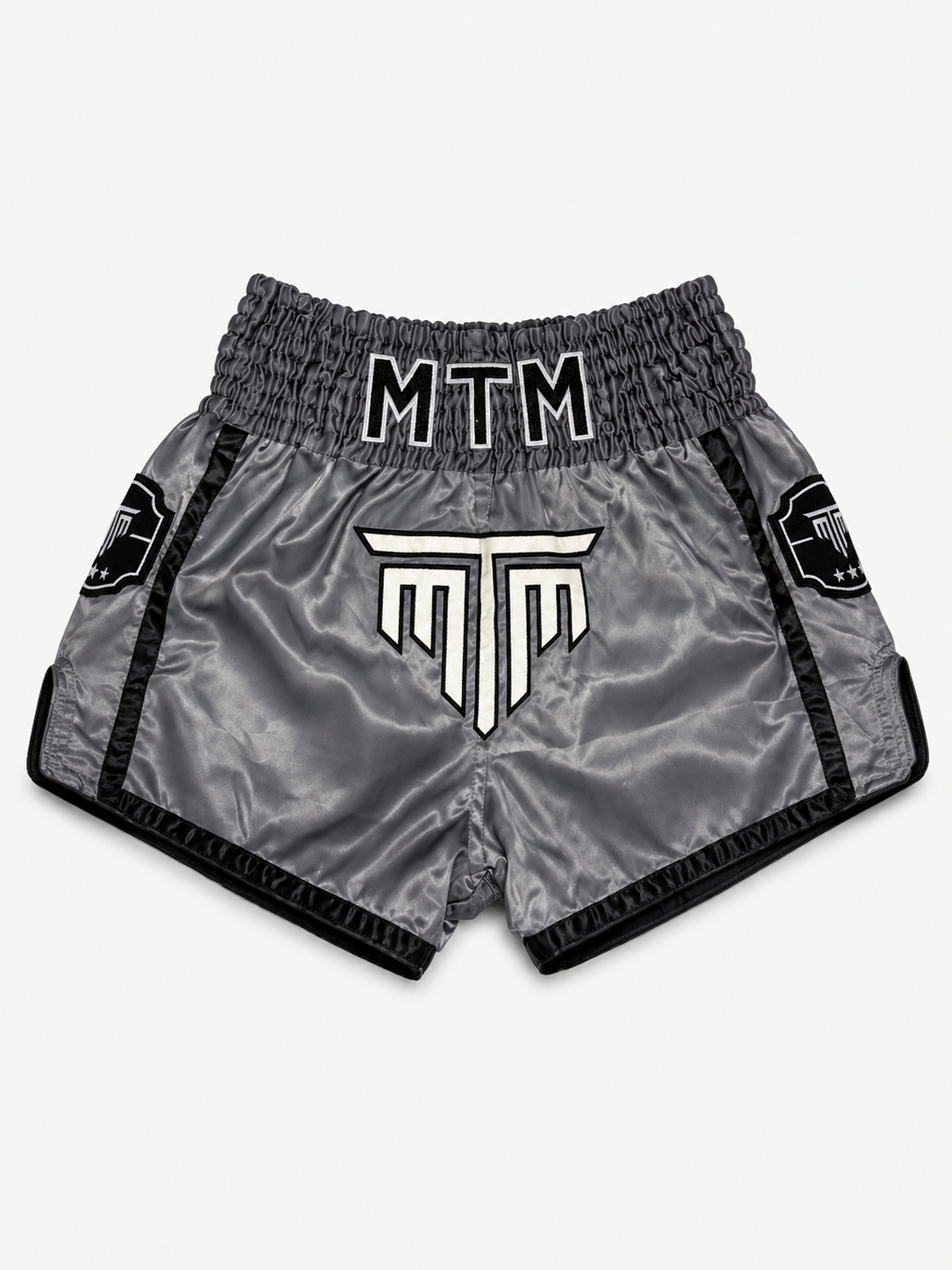 "LUXE EDGE" MUAY THAI SHORTS