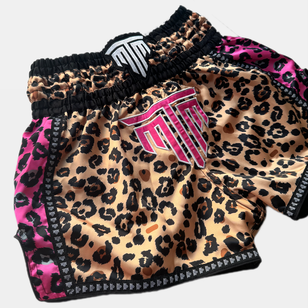 WILDHEART MUAY THAI SHORTS - CHEETAH PINK
